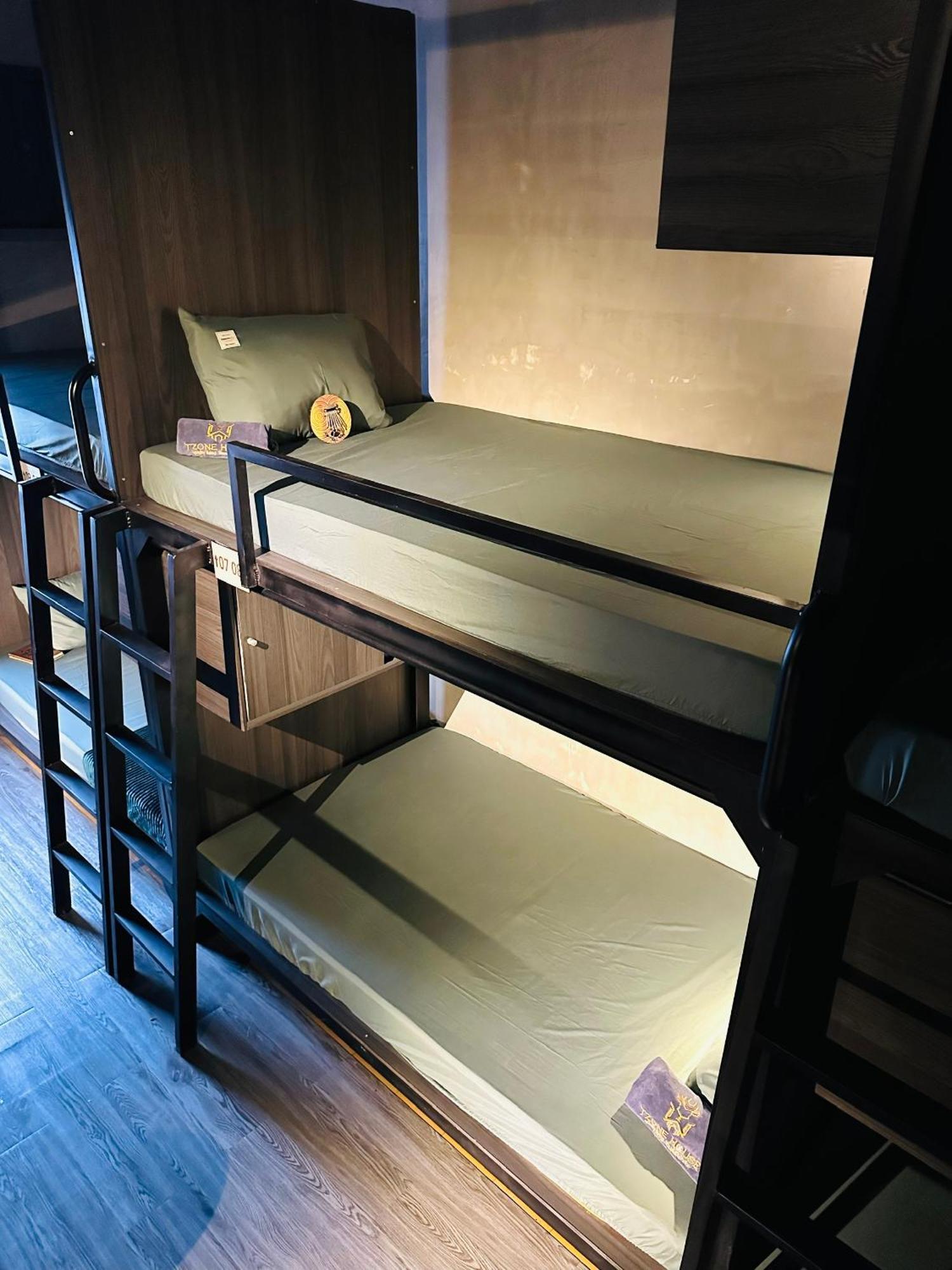 T Zone Hostel - Quiet Place, Near China Town,Ho Thi Ky Street Food,Cafe,Beer مدينة هوشي منه المظهر الخارجي الصورة