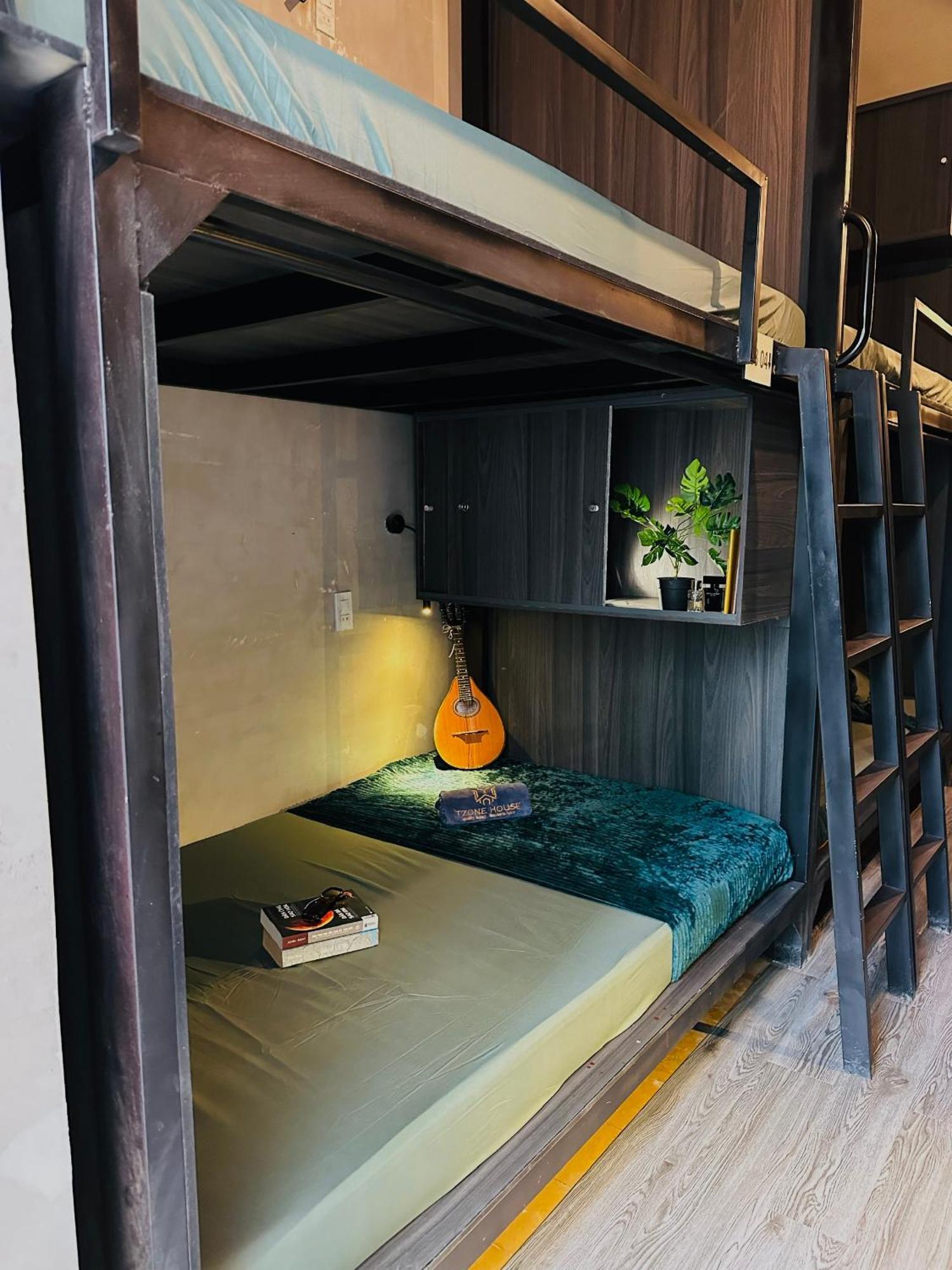 T Zone Hostel - Quiet Place, Near China Town,Ho Thi Ky Street Food,Cafe,Beer مدينة هوشي منه المظهر الخارجي الصورة